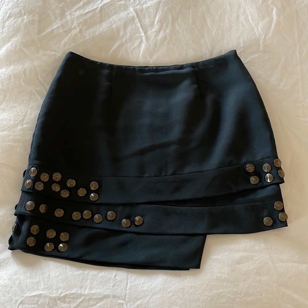 Like new. In great condition. Doesn’t fit anymore.